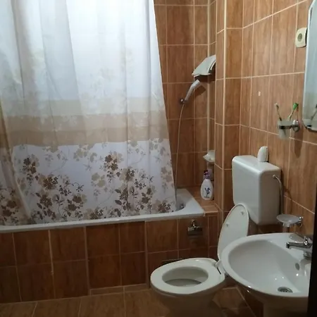 Apartman Lara